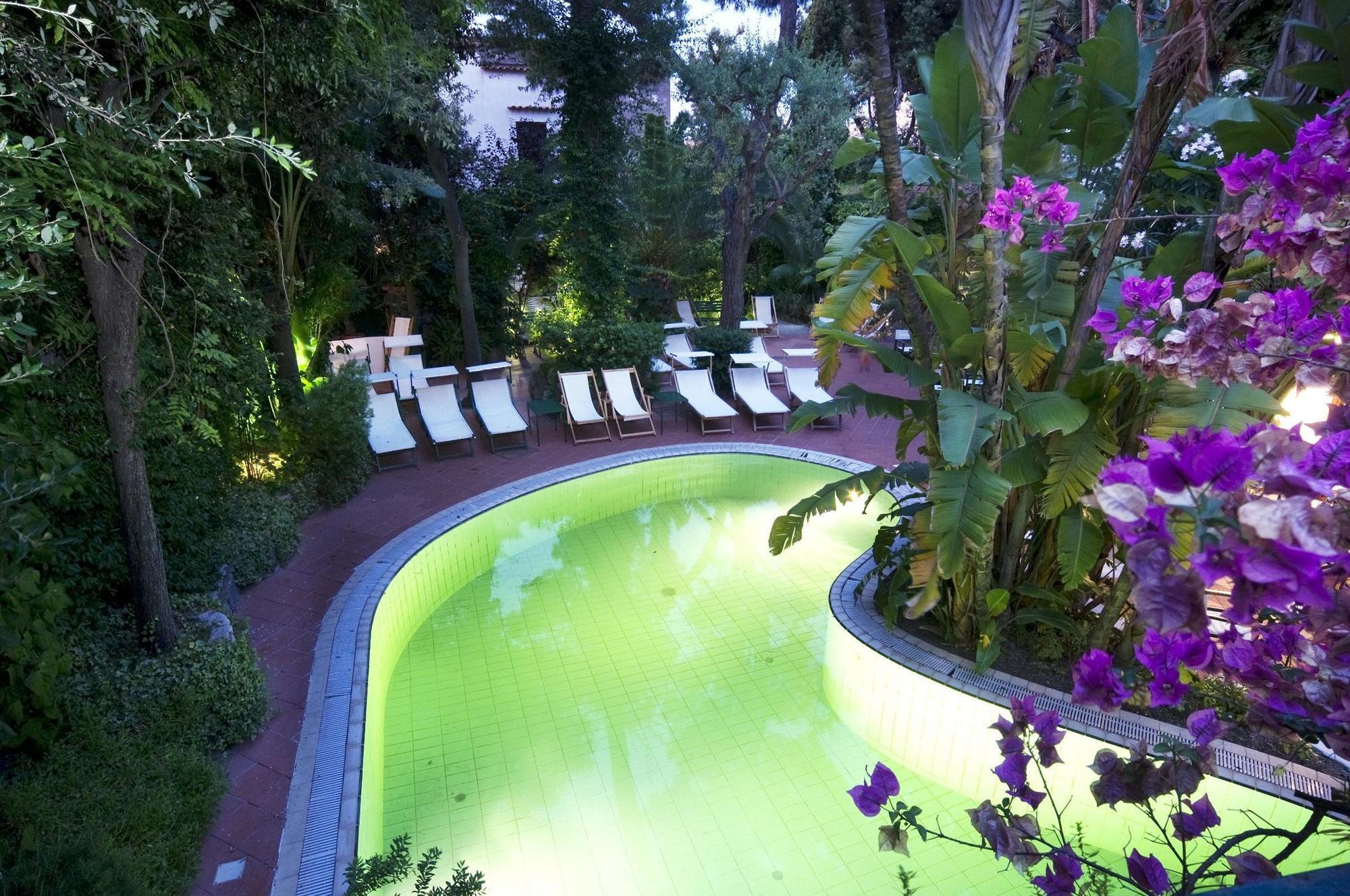 Hotel La Villarosa Terme Ischia Servizi foto